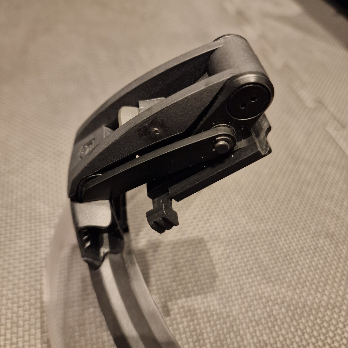 Revision Helmet Goggles Quick Release