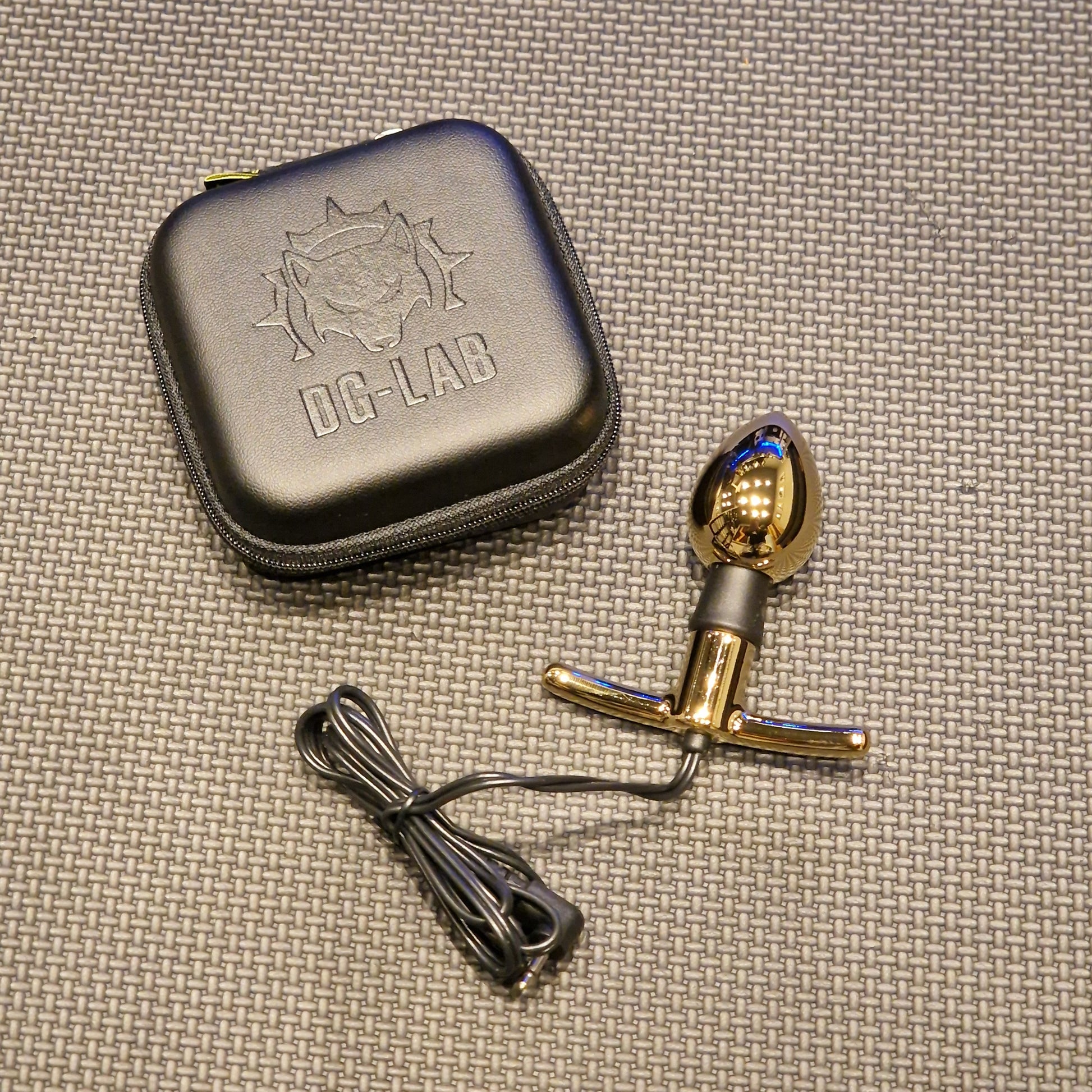 Dungeon Labs DG-Labs Metal Bipolar Electrode A | Stricken Designs Dungeon Labs DG-Labs Metal Bipolar Electrode A | Stricken Designs