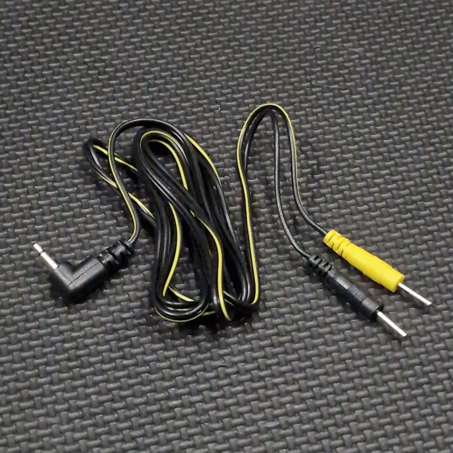 Dungeon Labs 2.5mm Jack to 2mm Electro Cable